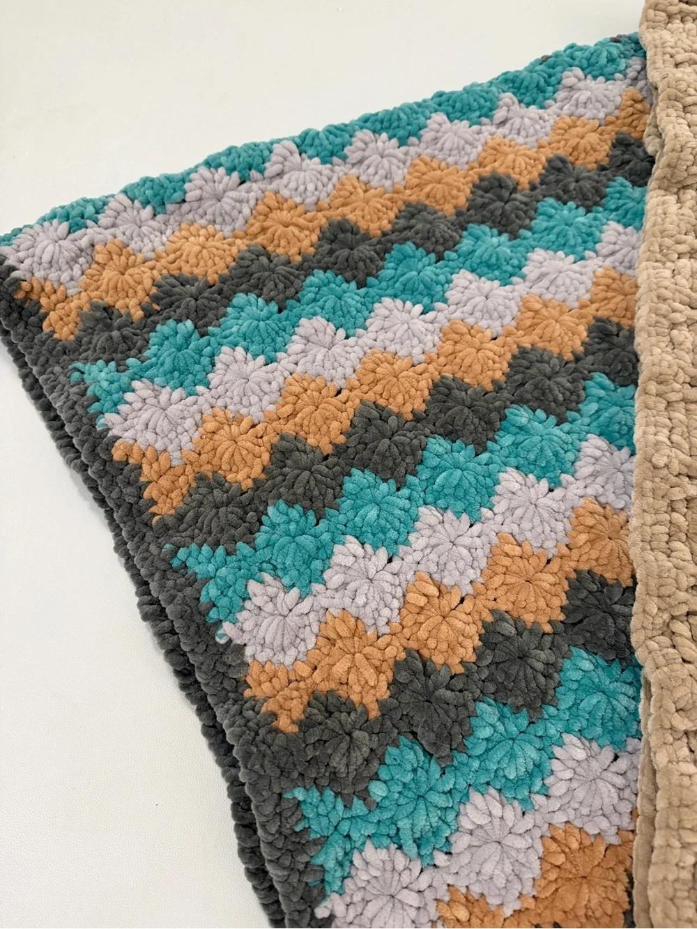 🍁FALL Plush Chunky Crocheted Throw blanket - Multi Color Options - Dolphin Baby
